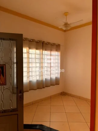 Imagem Casa Alto Padrão à Venda no Jardim das Américas, Cuiabá