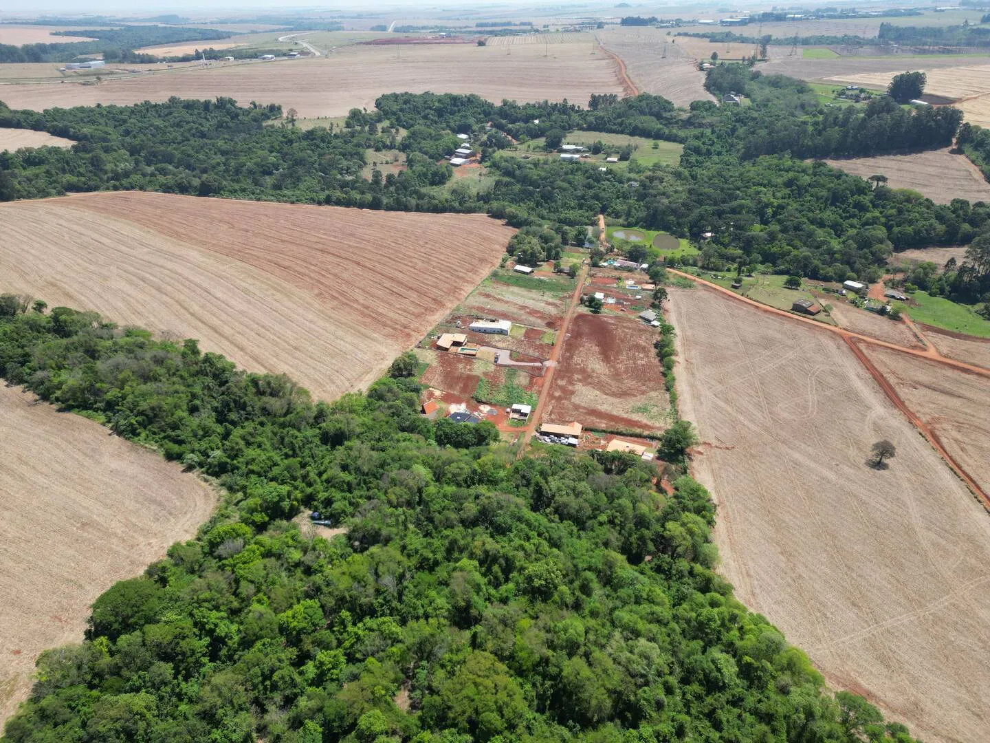 Imagem Chácara a venda em Cascavel, com 2,0992 hectare cada uma e matrícula indiviauais.