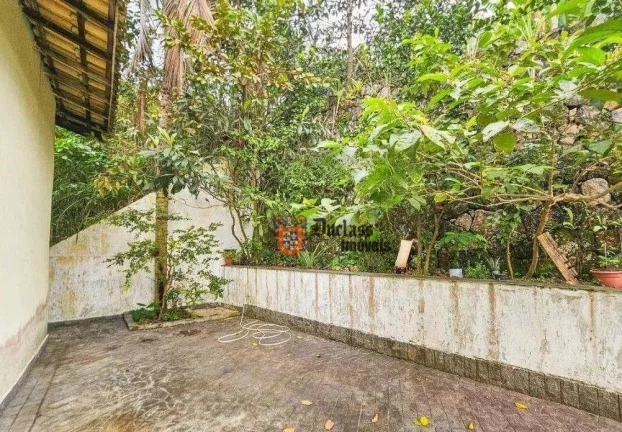 Imagem Casa com 5 dormitórios à venda, 300 m² por R$ 2.000.000,00 - Jardim Praiano - Guarujá/SP