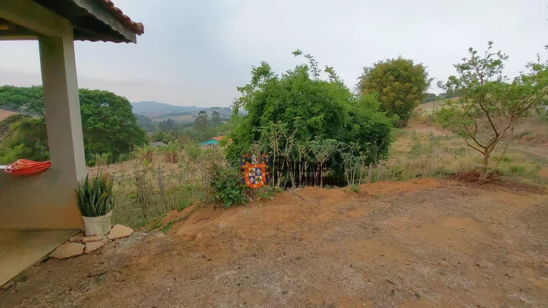 Imagem Chácara com 1 dormitório à venda, 12750 m² por R$ 750.000,00 - Toledo - Toledo/MG