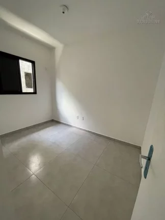 Imagem Belíssima Casa de Condomínio com 2 dormitórios