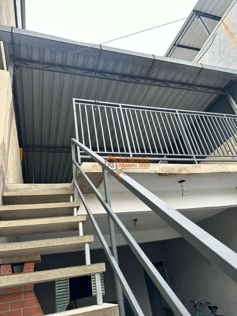 Imagem Sobrado com 3 dormitórios à venda, 140 m² por R$ 300.000,00 - Vila Rica - Guarulhos/SP