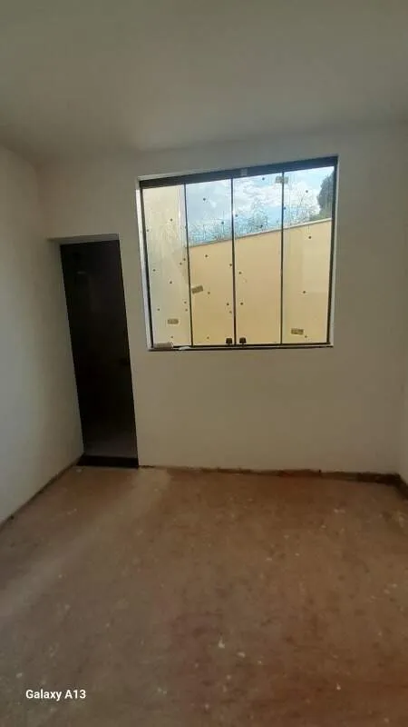 Imagem Casa duplex à venda, 3 quartos, 1 vaga, NOSSA SENHORA DAS GRACAS - Santa Luzia/MG