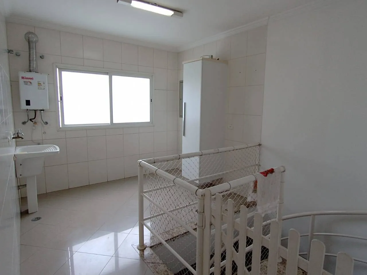 Imagem Casa Sobrado de 700m² Localizada no Residencial Zero!