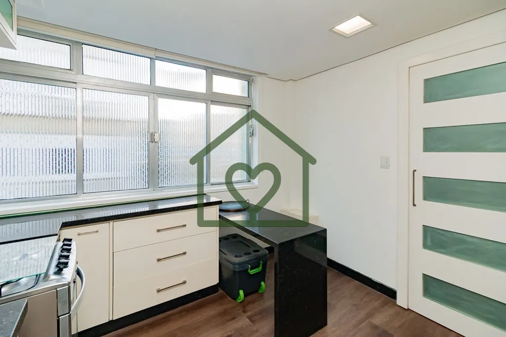 Imagem COBERTURA DE 196m² COM 2 DORMITÓRIOS, 2 BANHEIROS, 2 SALAS, COZINHA, ESCRITÓRIO, AMPLO ESPAÇO EX...