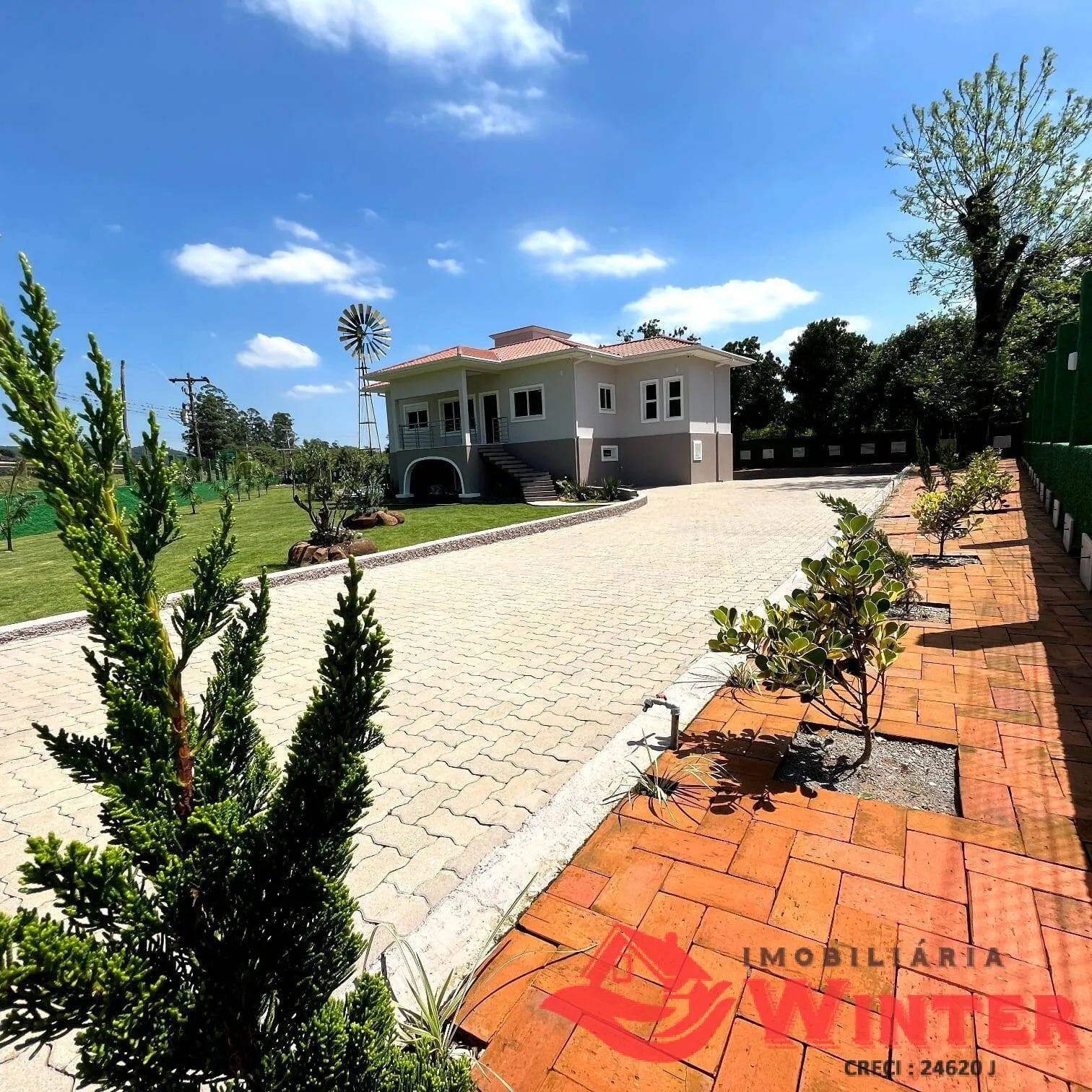 Imagem Ampla casa de 224m² em terreno de 957m² em Picada Cará, Feliz.