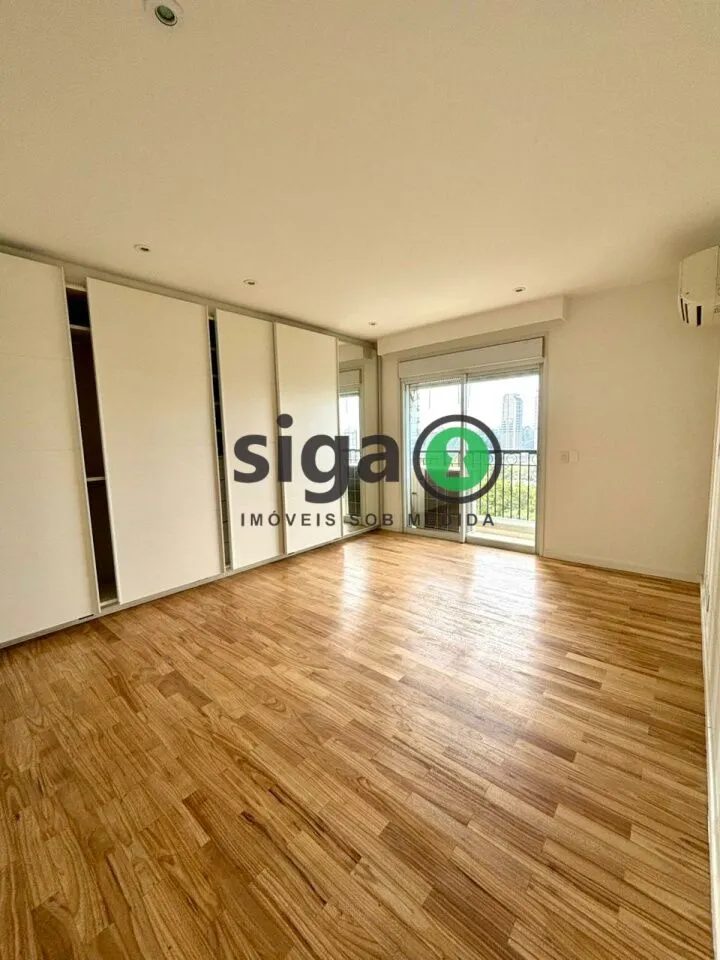 Imagem Apartamento á Venda no Panamby com 4 suítes e 4 vagas
