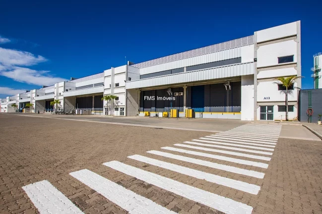 Imagem Galpão com 1207m2 em Jundiaí/SP
