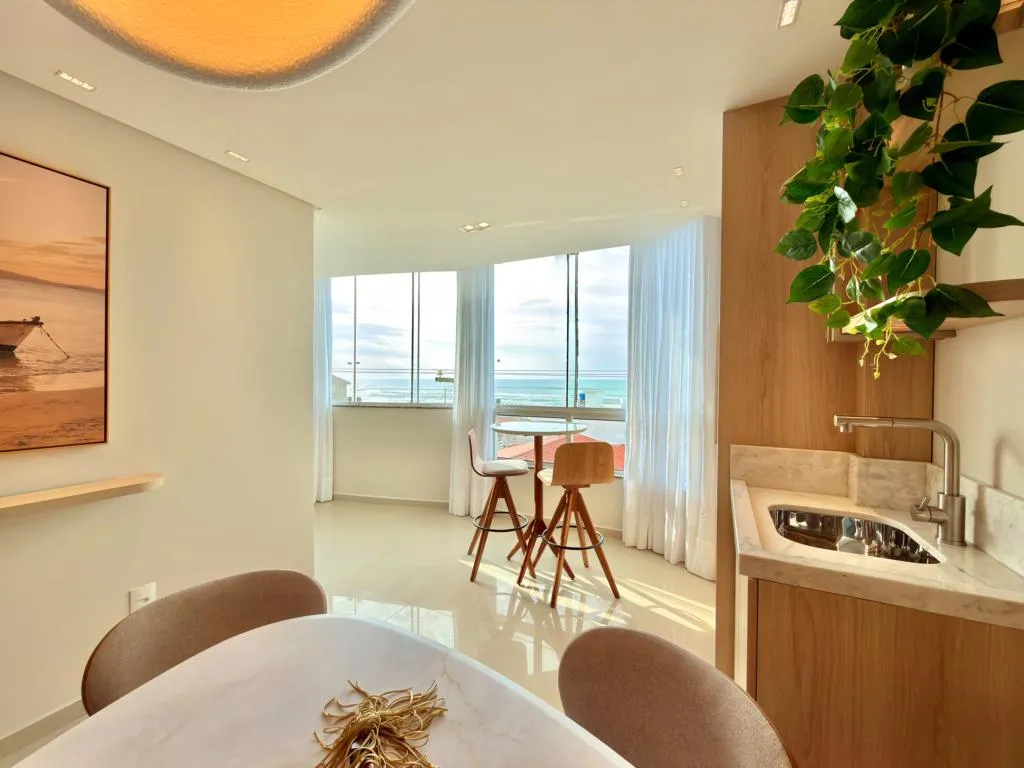 Foto do imóvel: Apartamento 2 Dormitórios - Bairro Zona Nova em Avenida Beira Mar