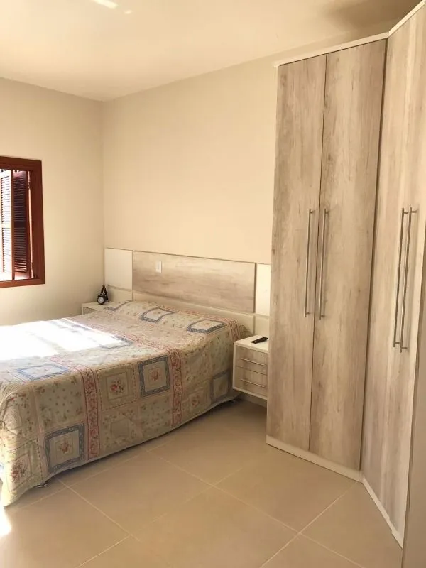 Imagem Casa para Venda - 160m², 3 dormitórios, sendo 1 suites, 3 vagas - Tristeza