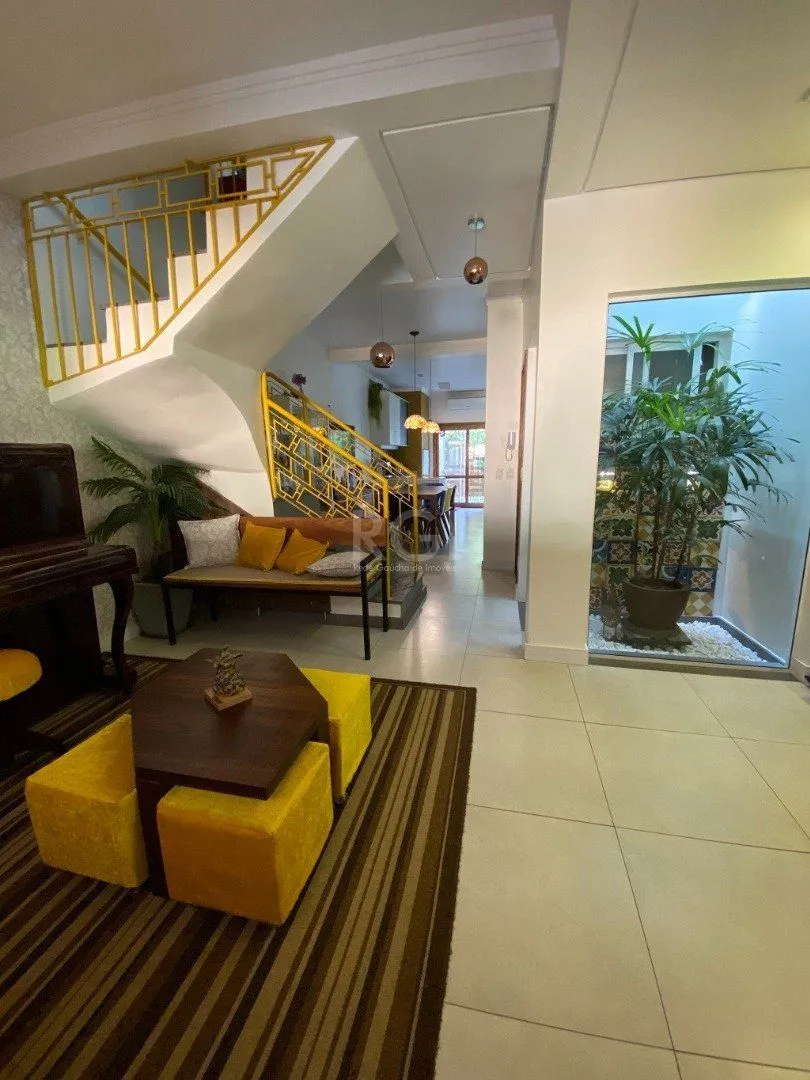 Imagem Casa Condominio para Venda - 220.89m², 3 dormitórios, sendo 1 suites, 2 vagas - Tristeza