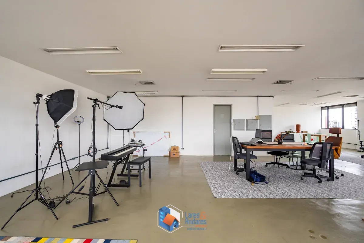 Imagem Conjunto comercial para venda em Santo Amaro, 122m²