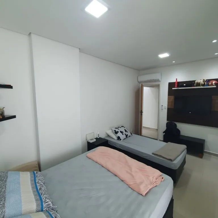 Imagem APARTAMENTO COM 40,00 m² - OCIAN - PRAIA GRANDE SP