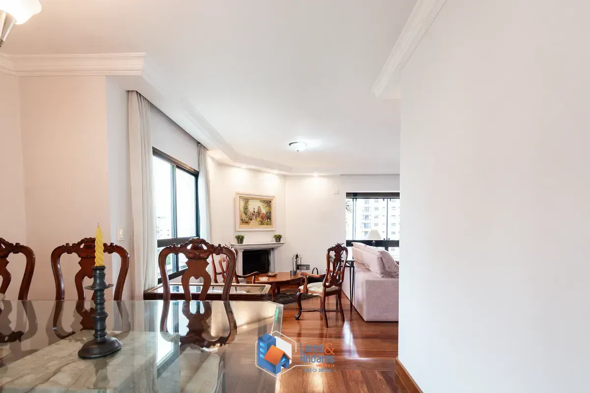 Imagem Apartamento para venda em Moema com 4 quartos, sendo 3 suítes, 164m²