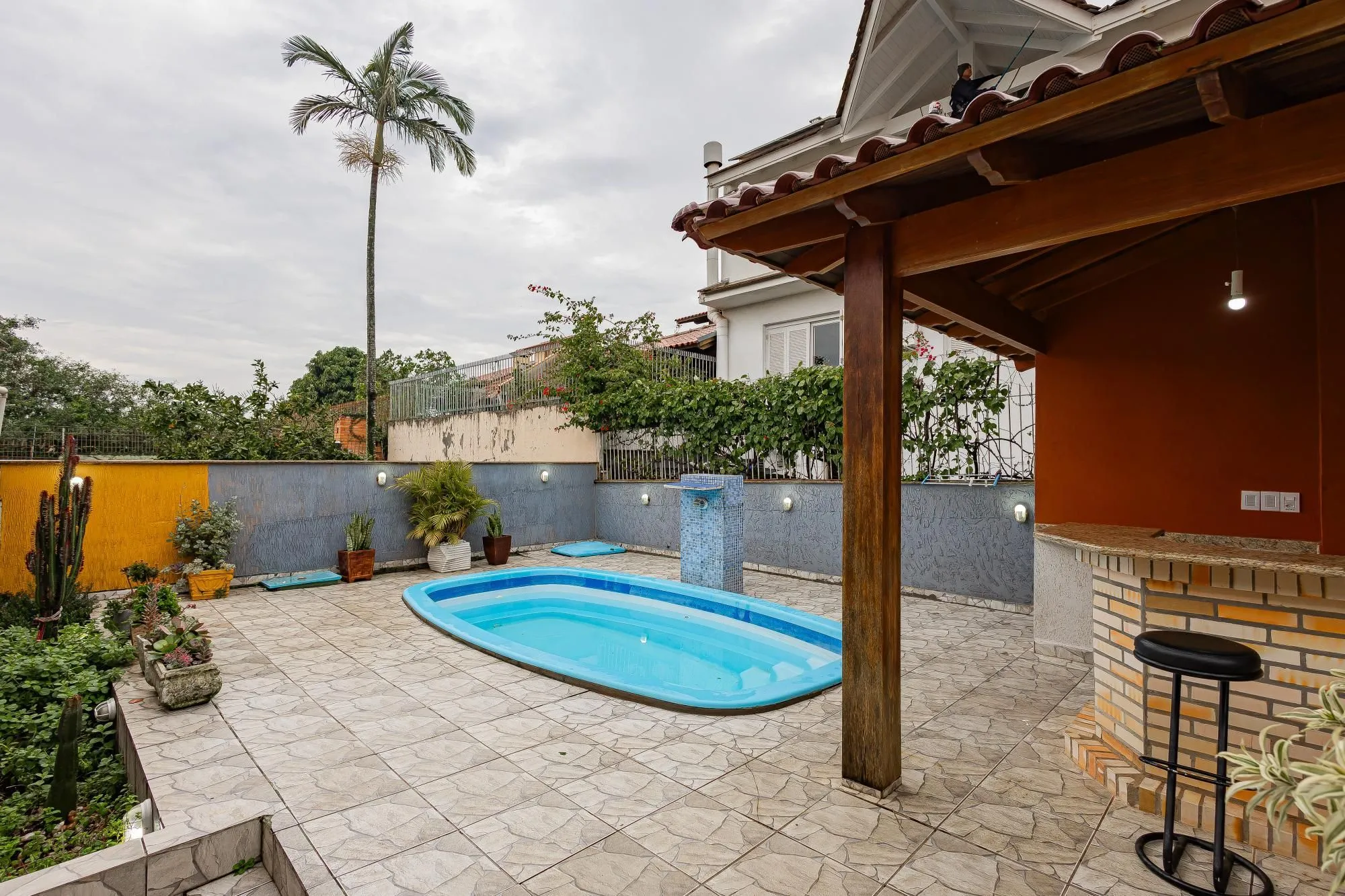 Imagem Sobrado 5 Dormitorios 4 WC piscina 2 churrasqueiras e 4 vagas B Parque Santa Fé