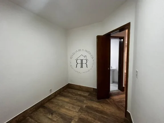 Imagem Apartamento de 38m², com 2 dormitórios, sala conjugada com cozinha em estilo americano, banheiro s...