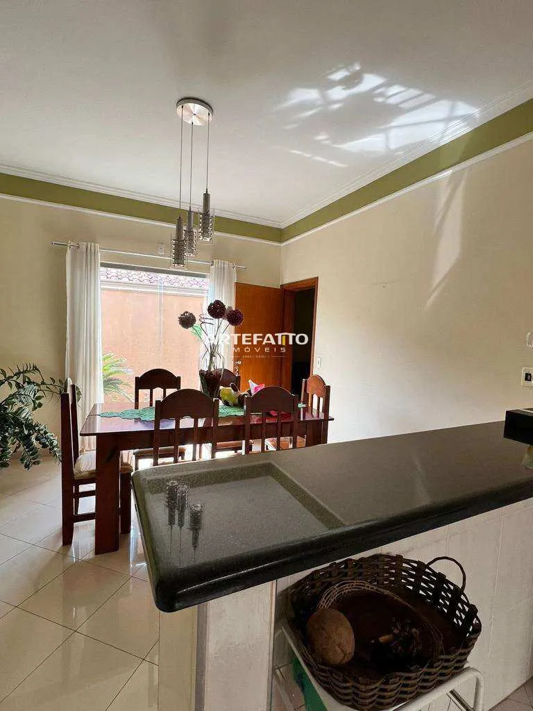 Foto do imóvel Casa à venda em Franca, Parque João Leite, com 3 quartos, 180m2 em Rua Idalina Fernandes Leite