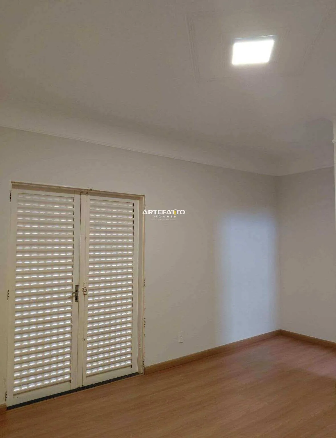 Imagem Casa à venda em Franca, Jardim Tropical, com 4 quartos, 220m2