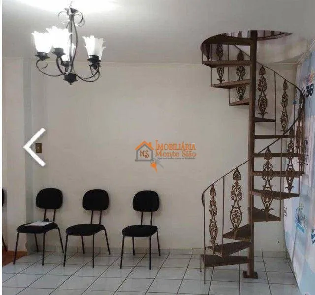 Imagem Sobrado com 3 dormitórios à venda, 230 m² por R$ 848.000,00 - Vila Nossa Senhora de Fátima - Guarulhos/SP