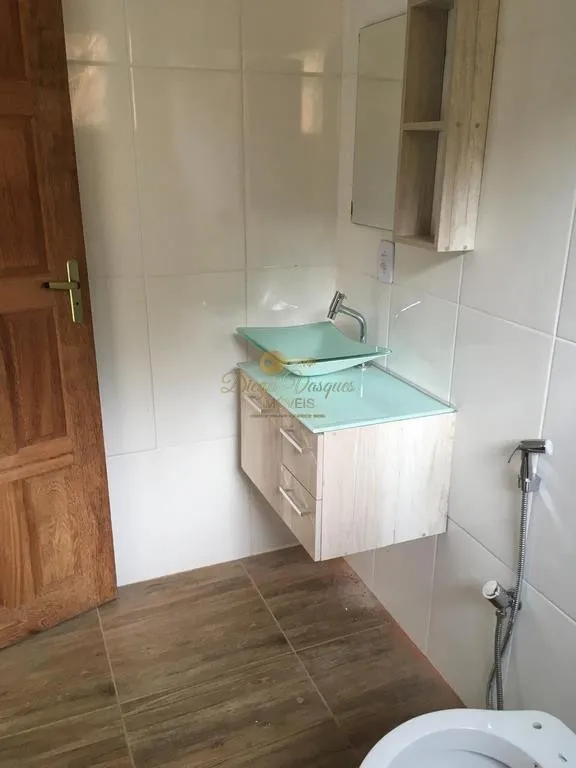 Imagem Casa em Condomínio para Venda em Teresópolis / RJ no bairro Albuquerque
