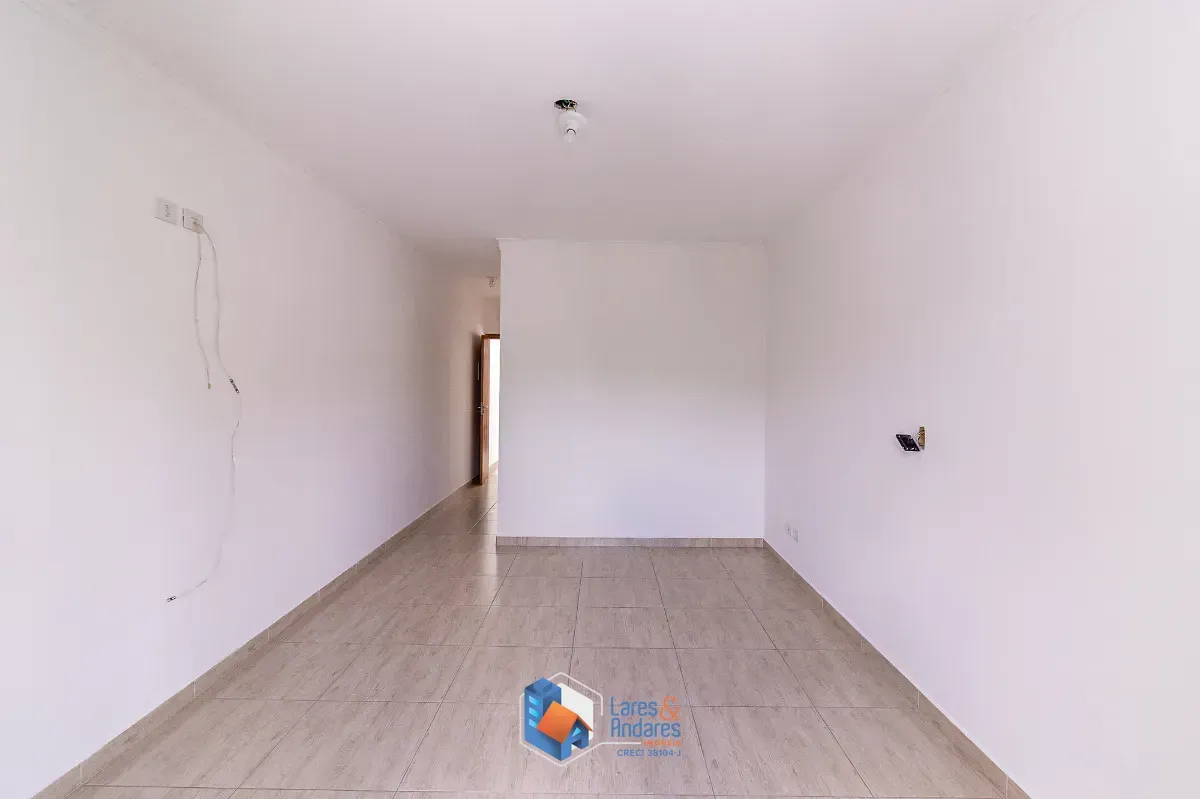Imagem Sobrado para venda em Parque São Domingos com 3 quartos, sendo 3 suítes, 102m²