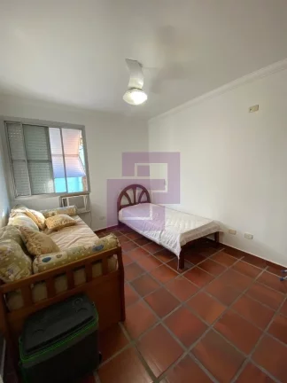 Imagem Enseada. Ótima localização.