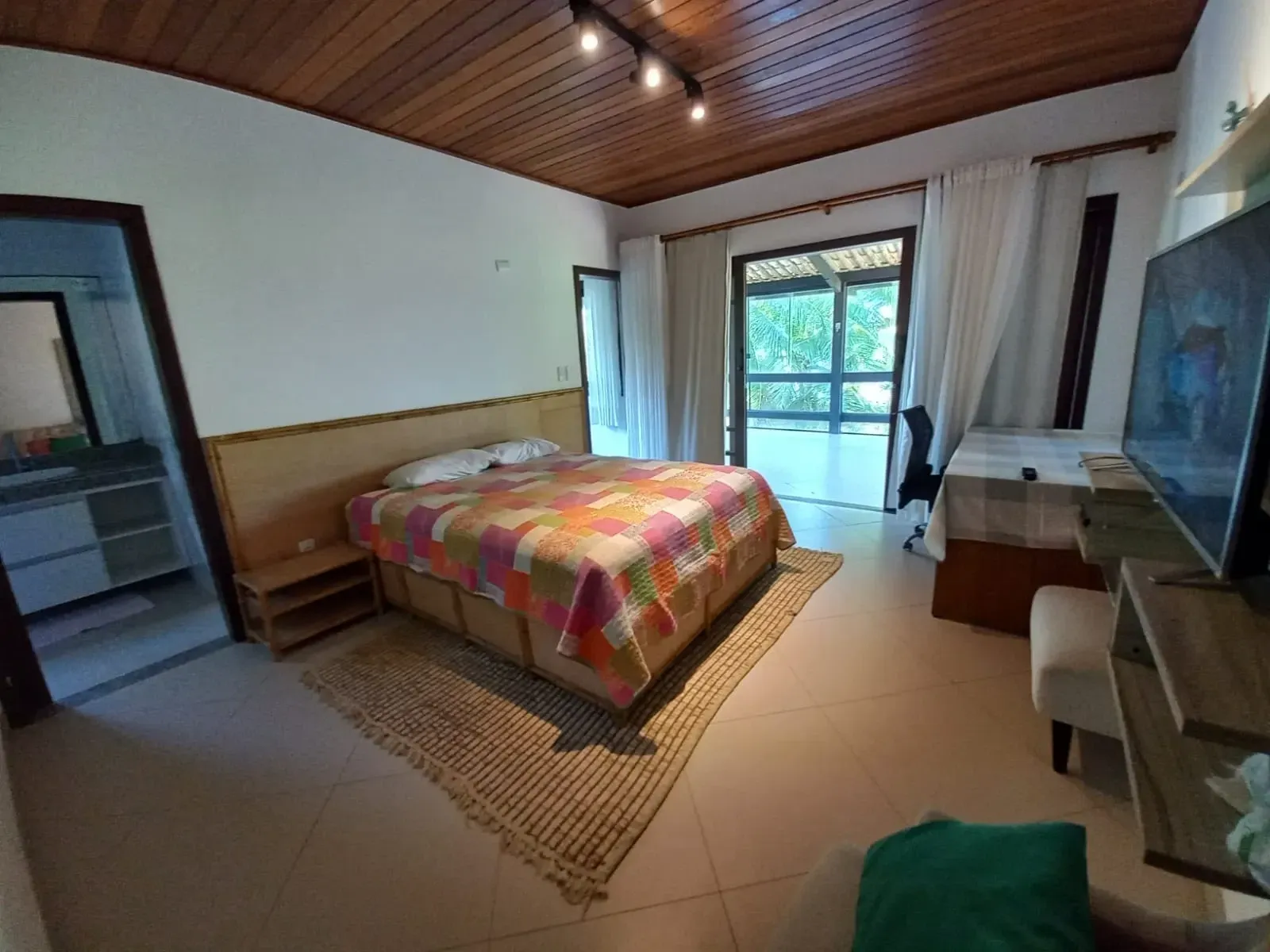 Imagem Casa com 4 Quartos para Alugar ou Temporada, 1.000 m² em Praia do Forte - Mata de São João