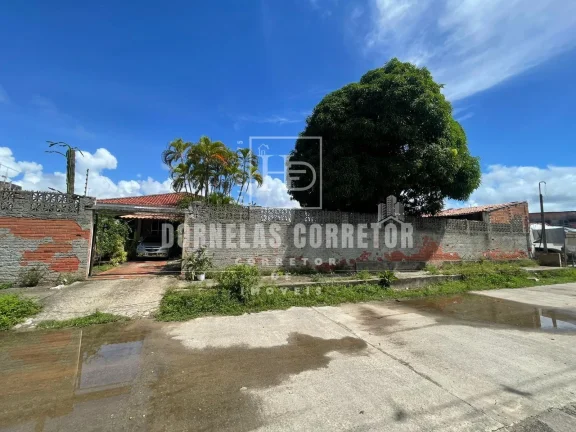 Imagem CASA AMPLA COM ÁREA GOURMET, PISCINA E CASA EXTRA