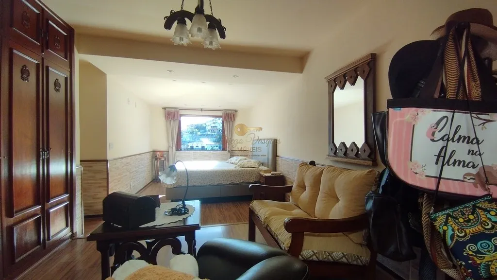 Imagem Casa para Venda em Teresópolis / RJ no bairro Quinta da Barra