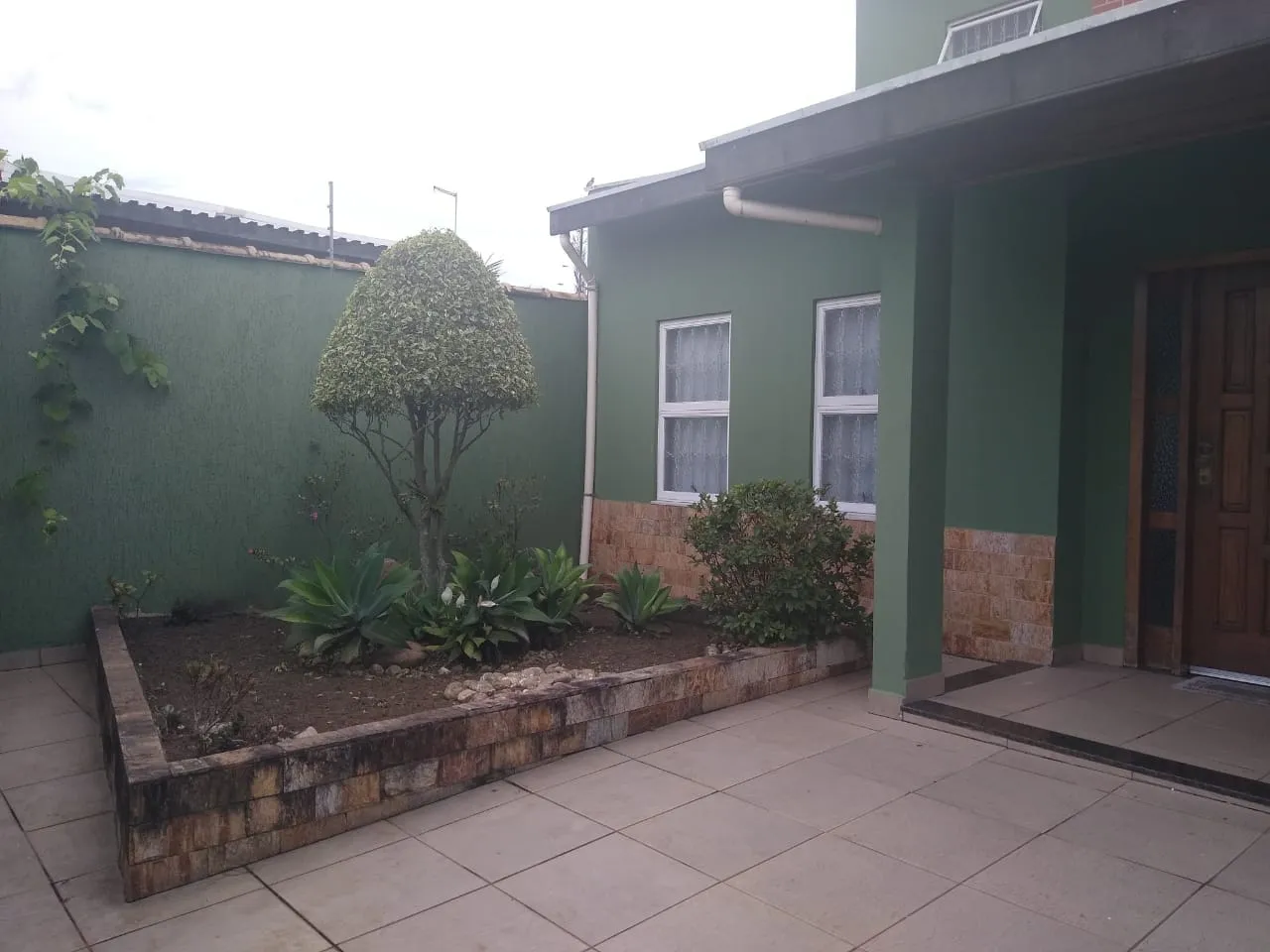 Imagem Casa à venda 3 Quartos, 1 Suite, 4 Vagas, 356M², Vila São Geraldo, Taubaté - SP | San charbel