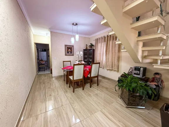Imagem Casa com 3 quartos à venda, 183 m² por R$ 600.000 - Vila D'Este - Cotia/SP