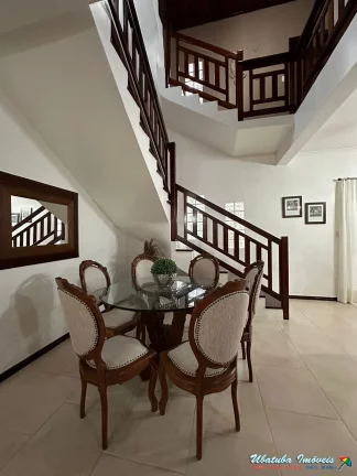 Imagem Casa espetacular em condomínio fechado