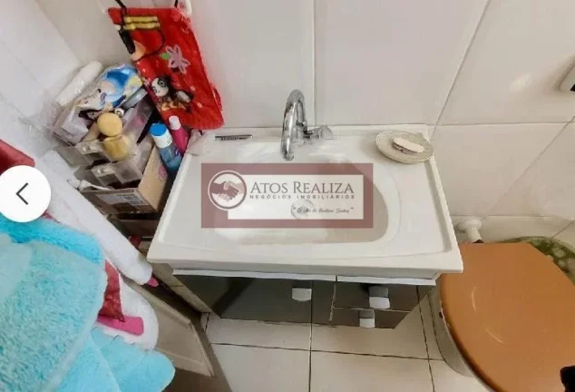 Imagem Vendo grande oportunidade na vila Brasiliana, região próximo ao Zoologico, casa térrea com área de 140m2, imóvel com 2 Dormitorios, 1 vaga de garagem. Valor de oportunidade imperdível, R$. 430k. Confira!!.