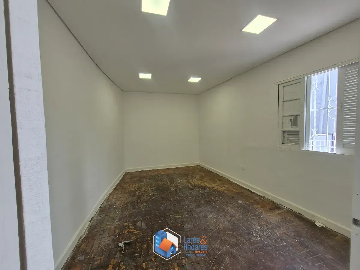 Imagem Sobrado para venda em Jardim Odete com 3 quartos, 140m²