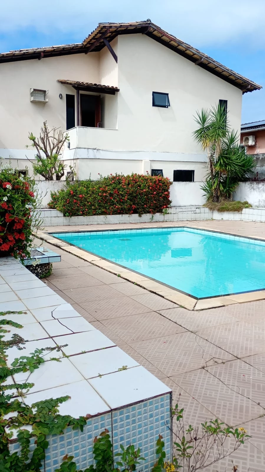 Imagem Casa de Condomínio com 3 Quartos para Alugar, 172 m² em Buraquinho - Lauro de Freitas