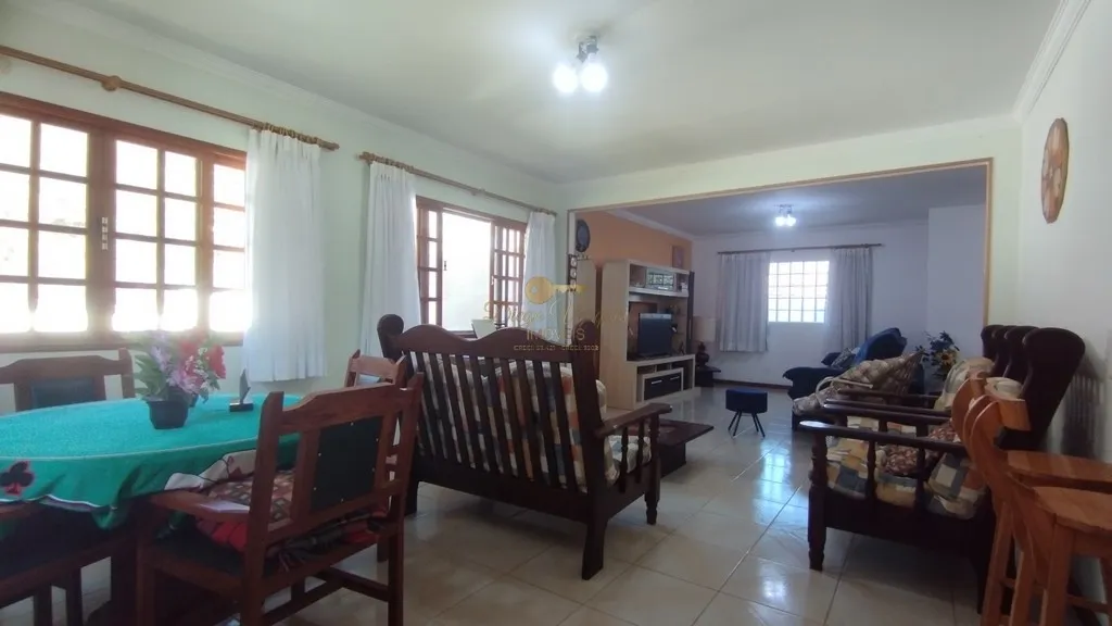 Imagem Casa em Condomínio para Venda em Teresópolis / RJ no bairro Green Valley