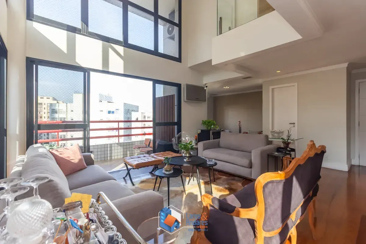 Imagem Duplex para venda em Itaim Bibi com 3 quartos, sendo 3 suítes, 170m²