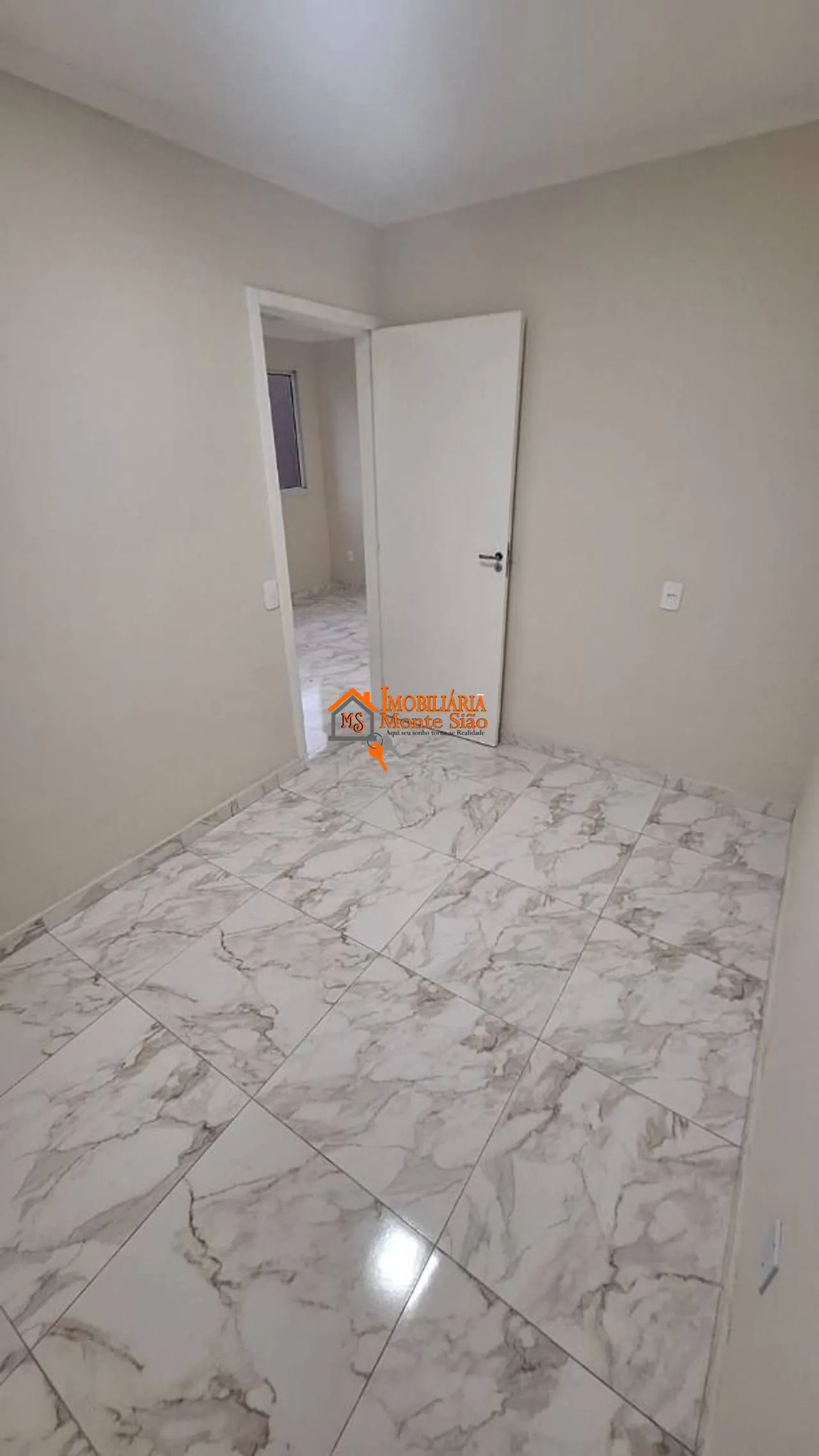 Imagem Apartamento com 2 dormitórios à venda, 42 m² por R$ 240.000,00 - Vila Nova Bonsucesso - Guarulhos/SP