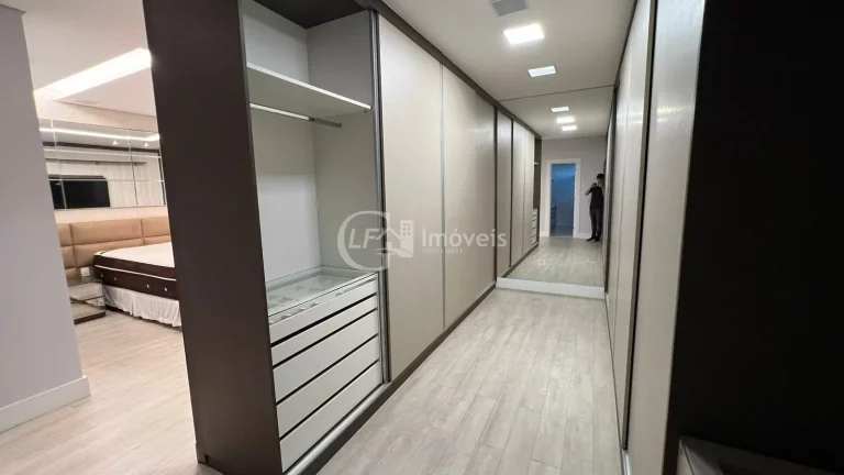 Imagem Imperdível: Casa à venda em Campo Grande-MS, Vila Vilas Boas, 4 quartos, 3 suítes, 3 salas, 1 banheiro, 7 vagas, 366m².