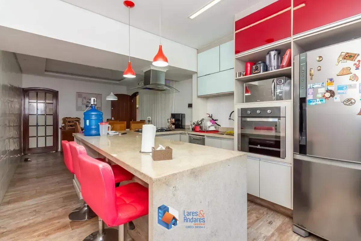 Imagem Sobrado para venda em City Recanto Anastácio com 3 quartos, sendo 1 suíte, 216m²