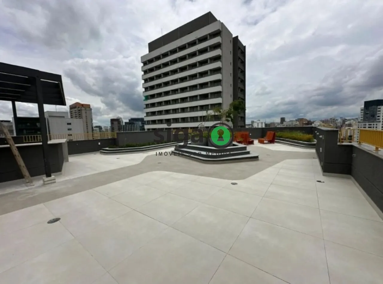Imagem Andar Alto com Vista Livre na Vila Olímpia ao Lado do Insper e Shopping.