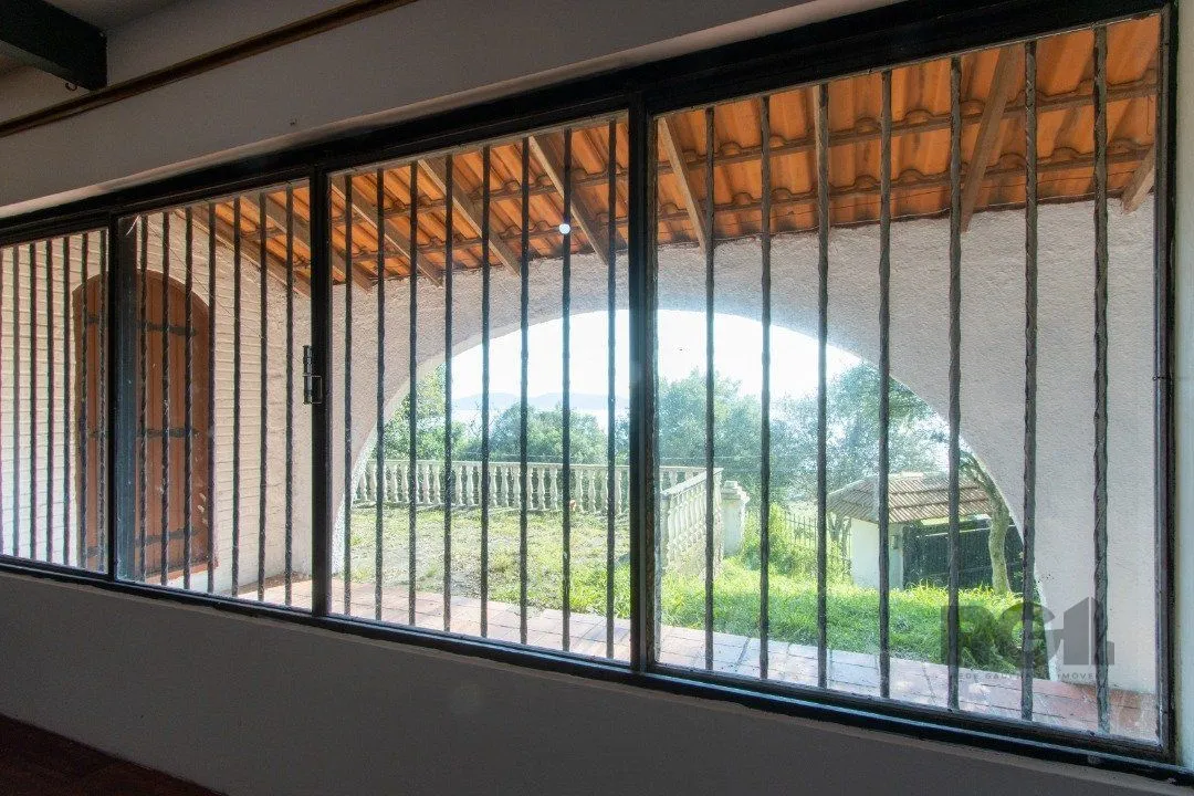 Imagem Casa em Belém Novo