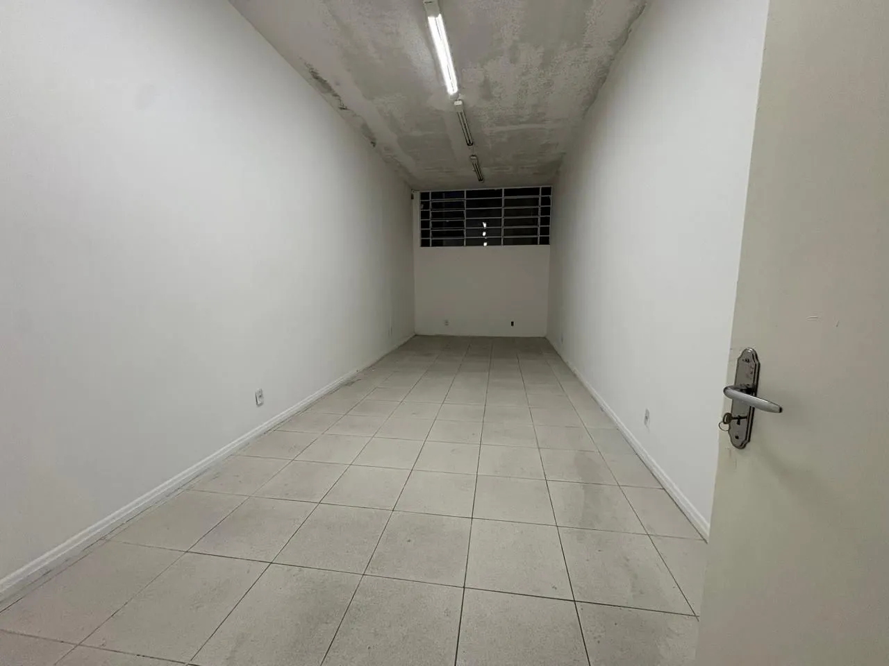 Imagem Sala comercial 822,66m² no centro de Porto Alegre