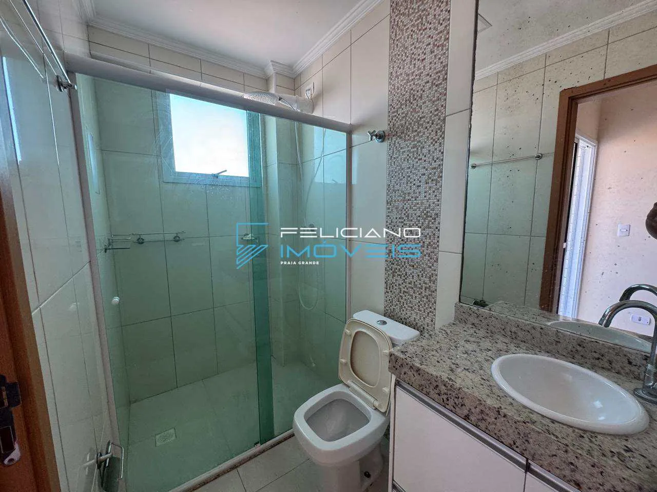 Imagem Apartamento com 2 quartos, Ocian, Praia Grande - R$ 677 mil, Cod: 6423