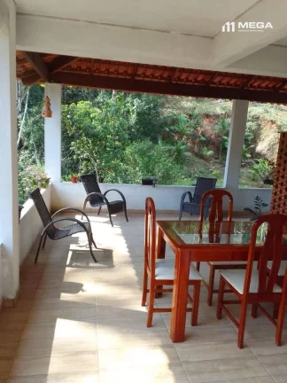 Imagem SÍTIO COM CASA DUPLEX(180M²), ÁREA TOTAL 4 HECTARES (40.000 M²), COM PORTEIRA FECHADA.