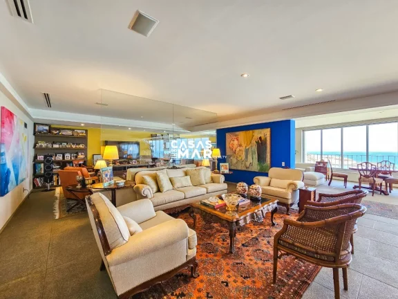 Imagem Venda Luxuoso Apartamento Frente Mar em Arpoador, RJ, 3 Suítes, 2 Vagas. Espaçoso, Privacidade e Tranquilidade