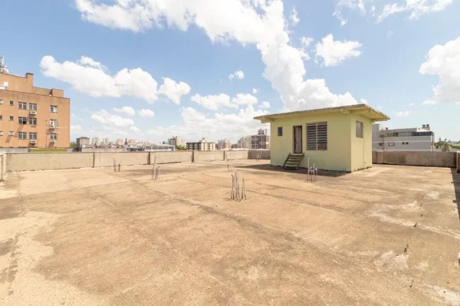 Imagem Edifício Comercial para venda no bairro Jardim Lindóia em Porto Alegre