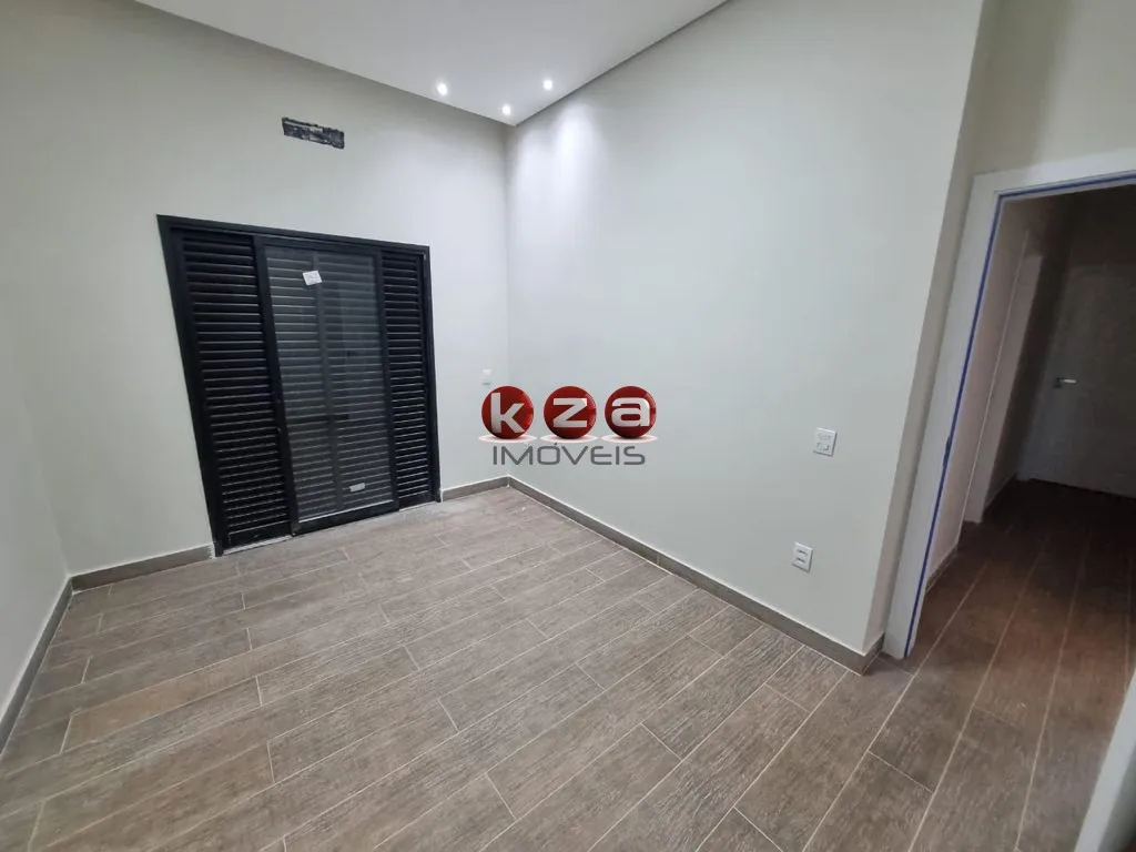 Imagem Casa térrea a venda com 3 suítes em condomínio à venda no Condomínio Bosque da Mata, Valinhos, piscina, 2 salas, 5 banheiros, 4 vagas, 185m²!