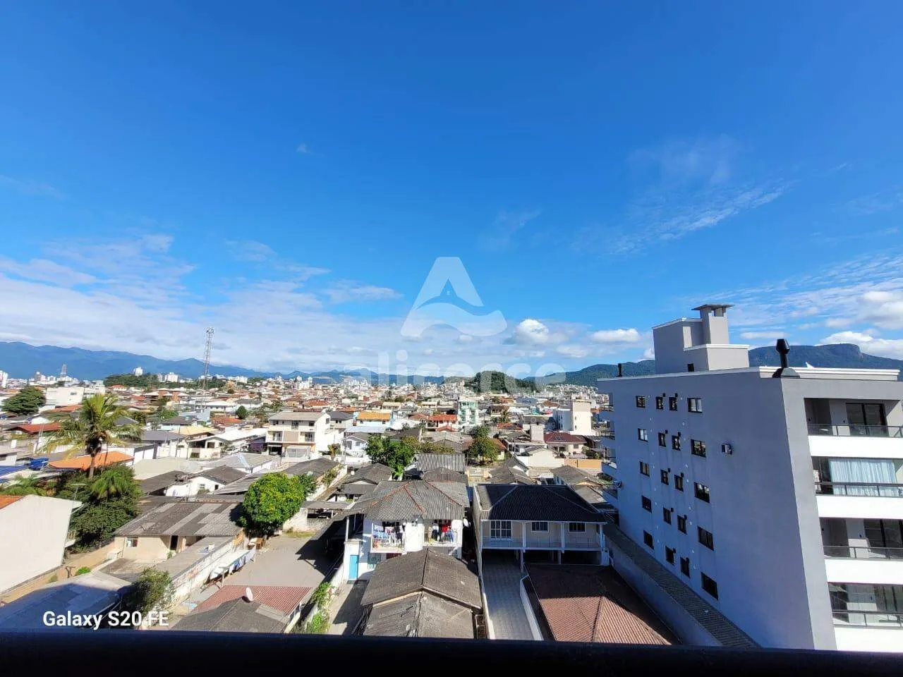 Imagem Apartamento à venda com 03 dormitórios e 01 suíte,no Jardim Eldorado - Palhoça.