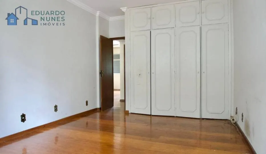 Imagem Apartamento à Venda em Lourdes | Em Frente à Praça da Assembleia |4 Quartos